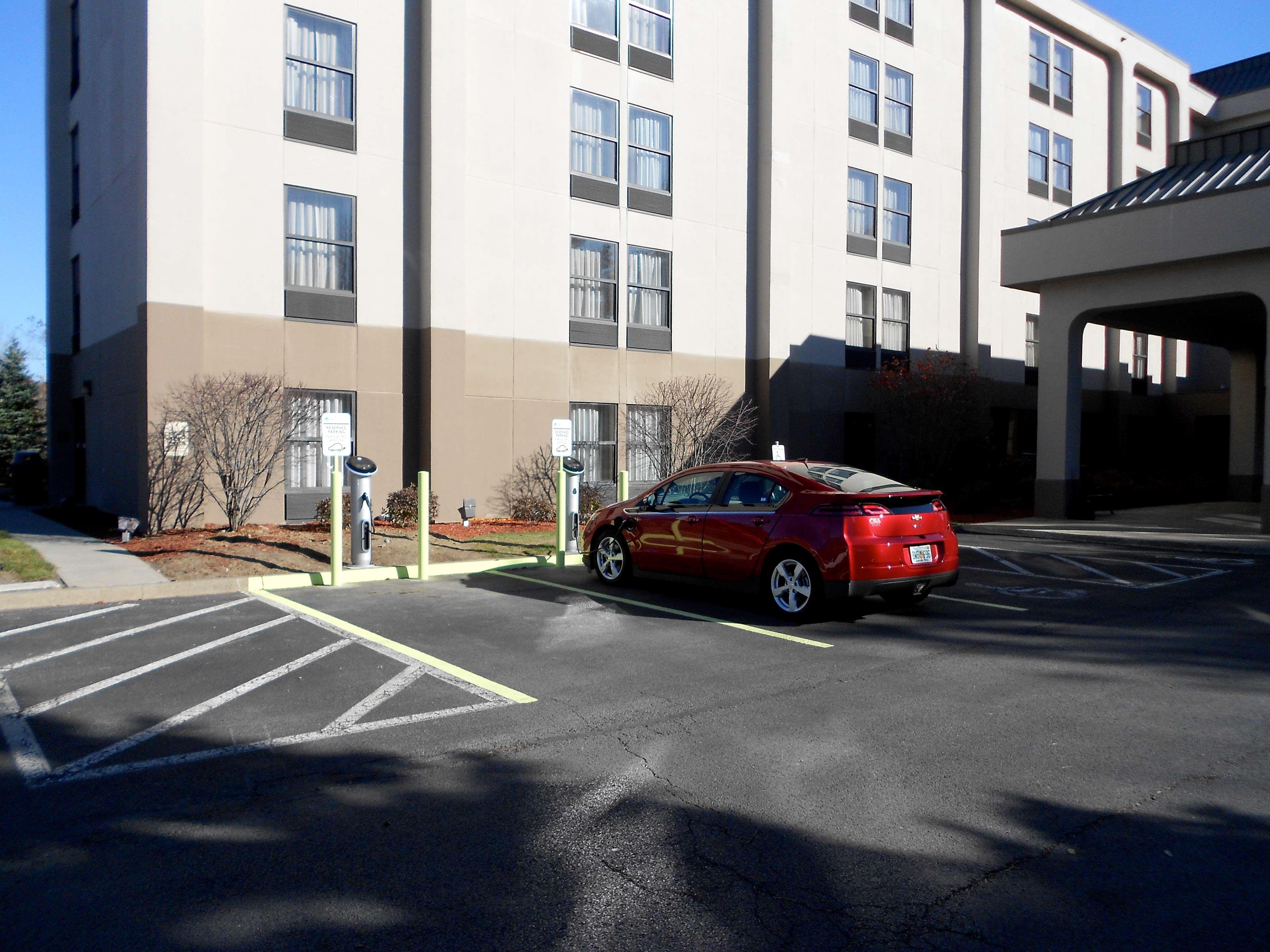 Hampton Inn Albany-Wolf Road Exterior photo